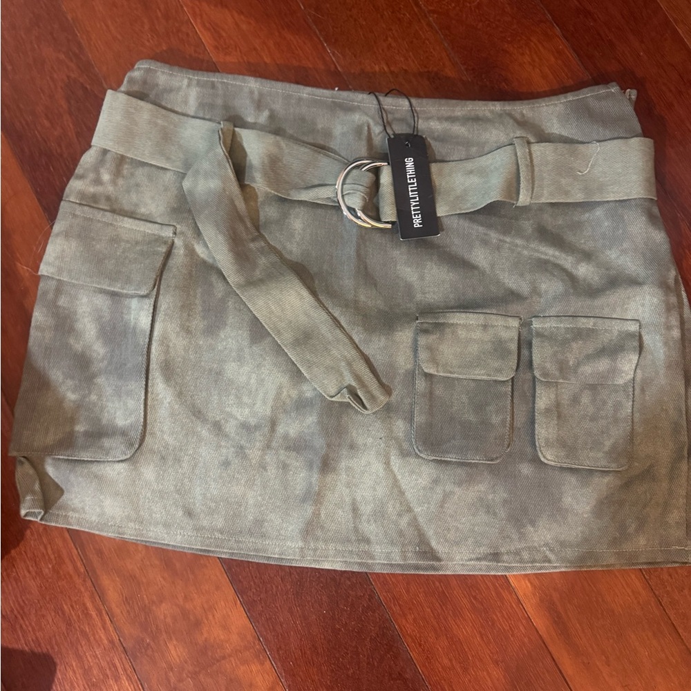 PrettyLittleThing Khaki Belted Mini Skirt
